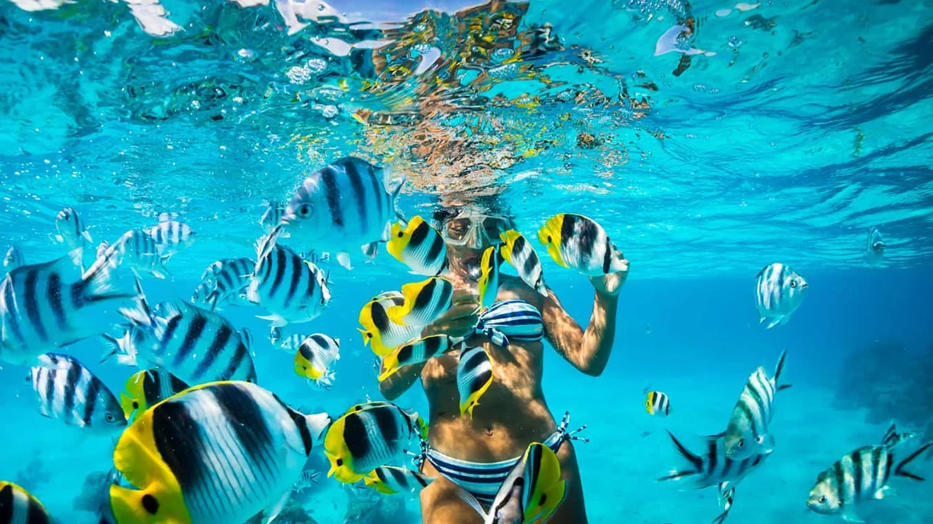 Snorkeling con piscina natural